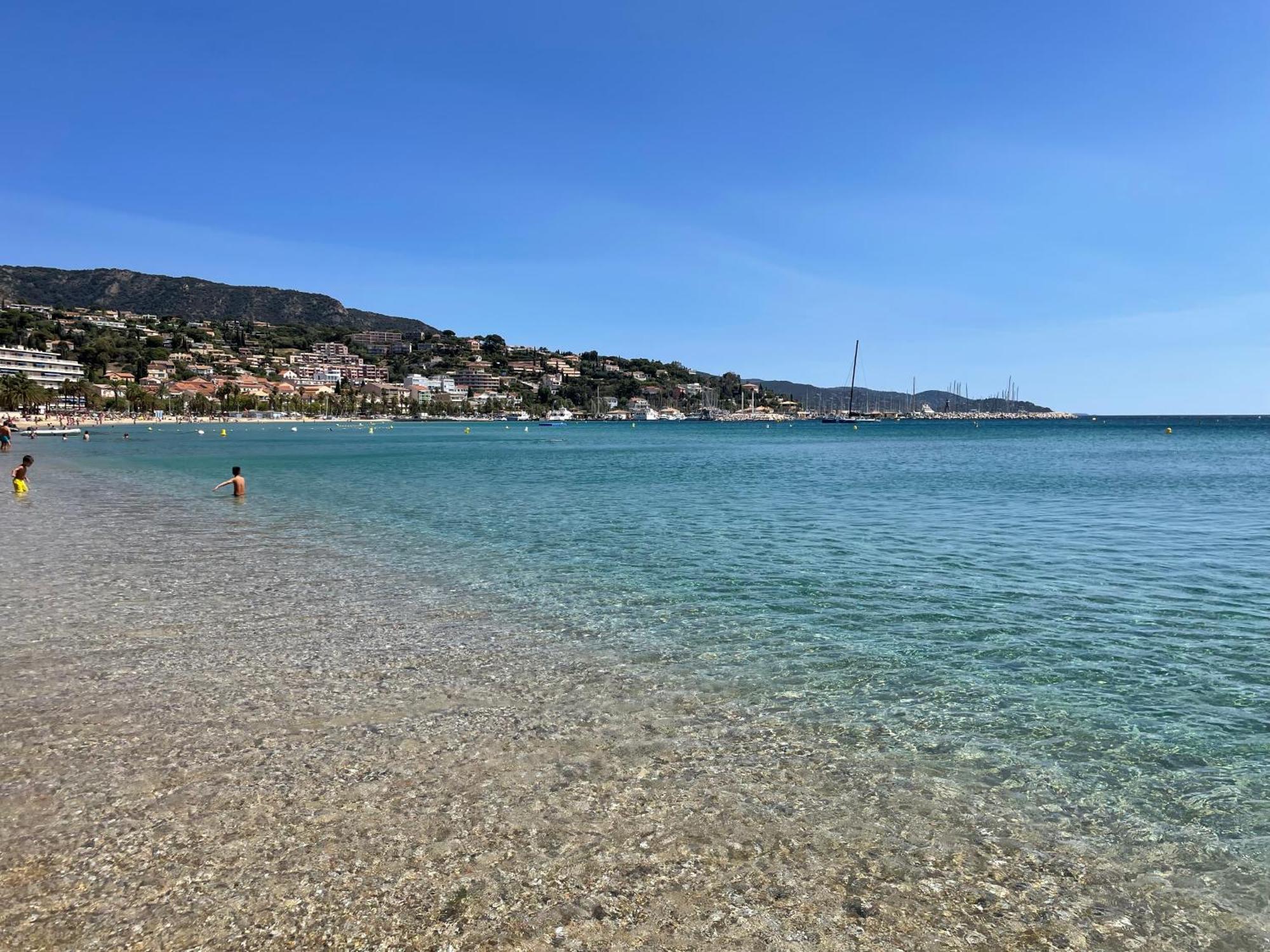 T3 A 300M Plage Avec Piscine Tennis Le Lavandou Exterior photo